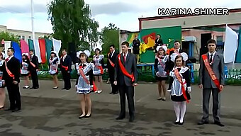 Ruski Ples: Mamljiva Predstava - Youtube Mp4