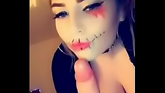 Amelia Skye Gibt Gesichtsbesamung Und Reitet Zu Halloween